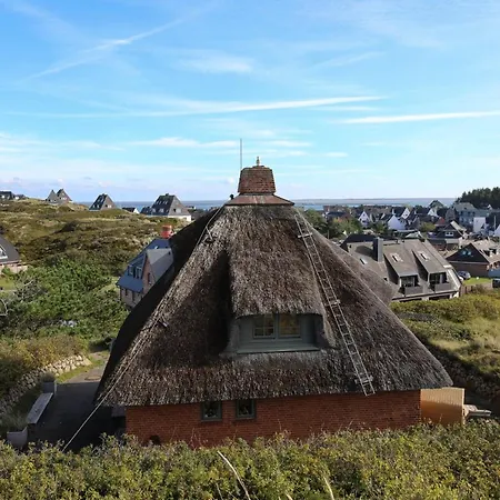 Strandhaus Hoeltig * Hornum