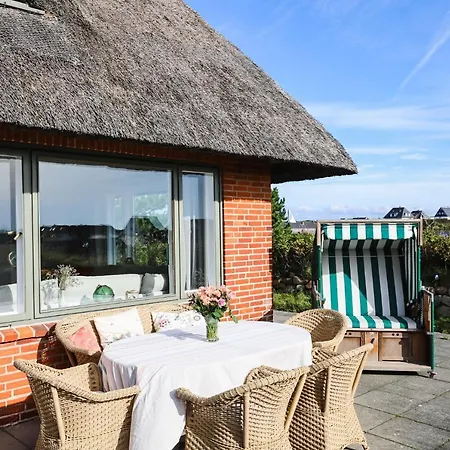 Strandhaus Hoeltig * Hornum